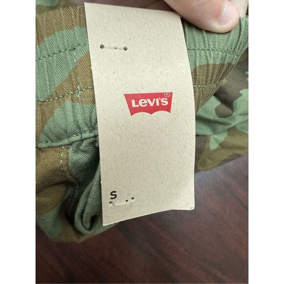 NWT Levi’s Camouflage Jet Set Taper Zipper Leg Joggers Size Small - Picture 8 of 13